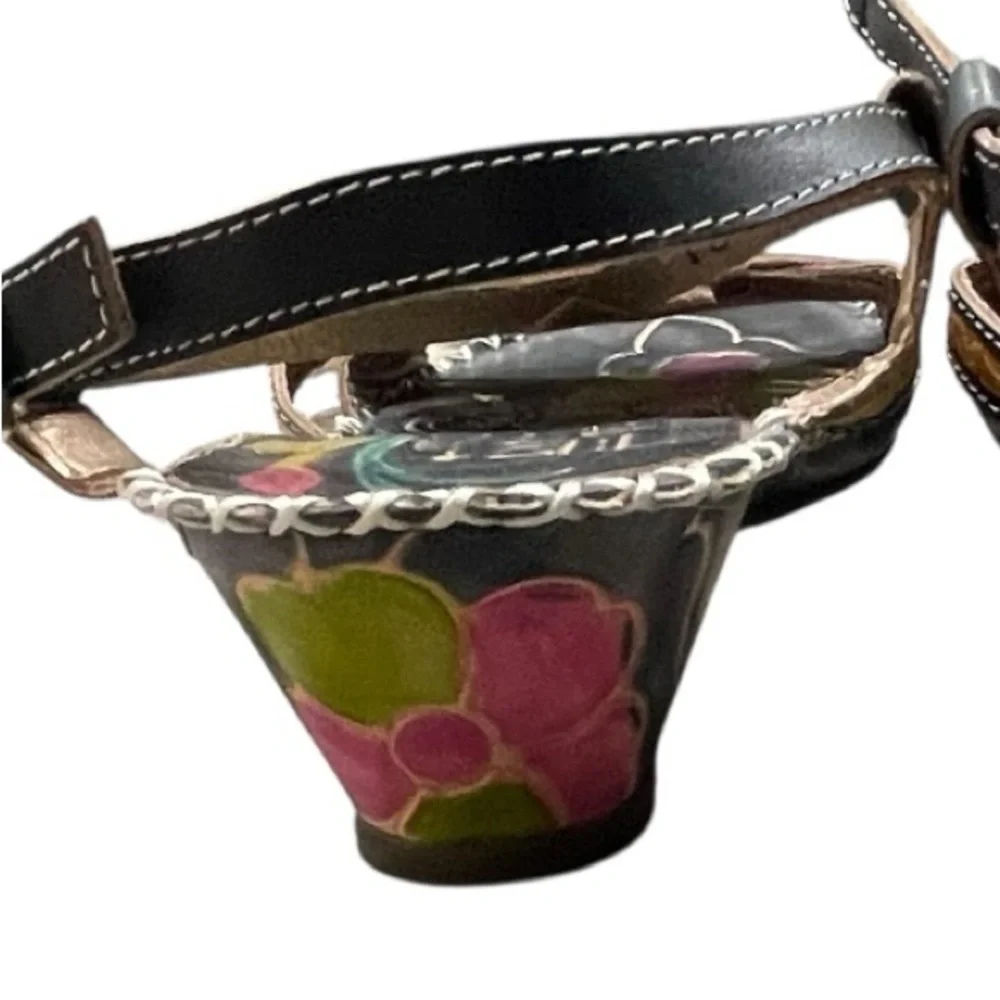 L’Artiste Spring Step Floral Leather Wedge Sandals Black | Size EU 37 US 6.5-7